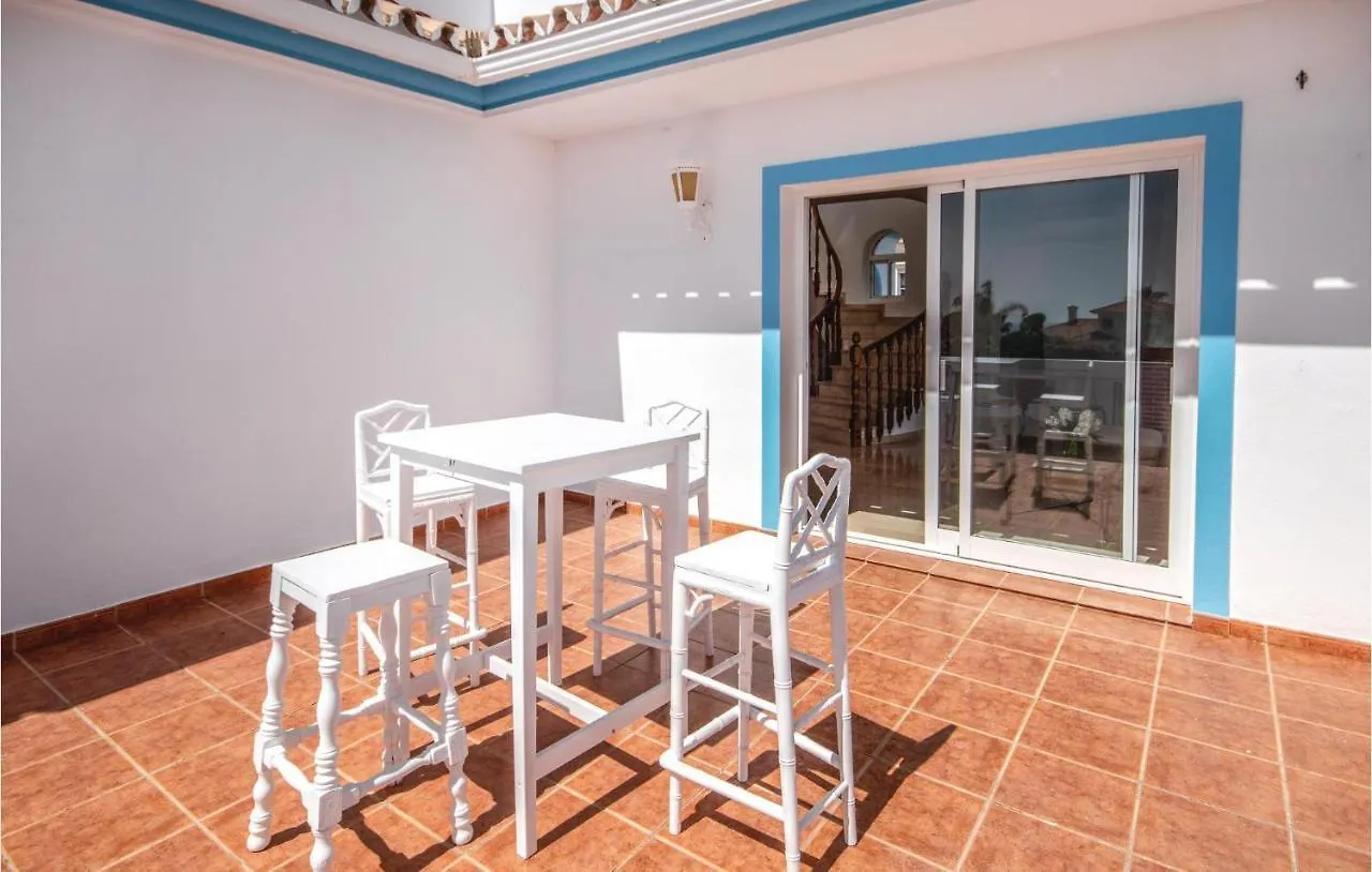 Gorgeous Home In Riviera Del Sol With Kitchen Sitio de Calahonda 0*,