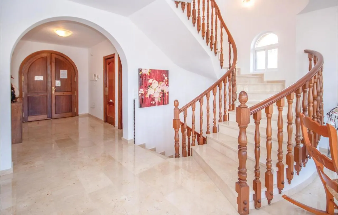Gorgeous Home In Riviera Del Sol With Kitchen Sitio de Calahonda Holiday home