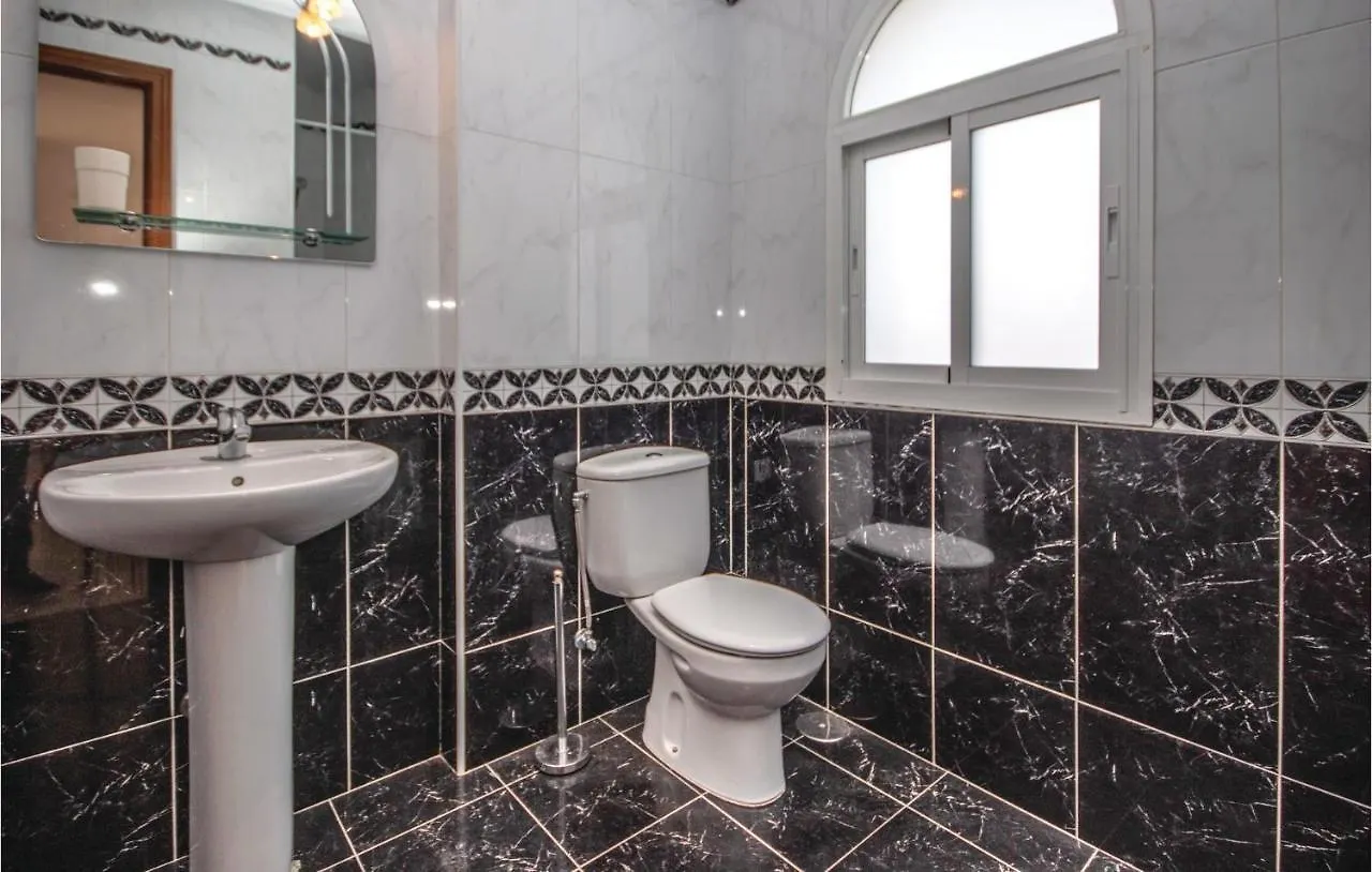 Holiday home Gorgeous Home In Riviera Del Sol With Kitchen Sitio de Calahonda