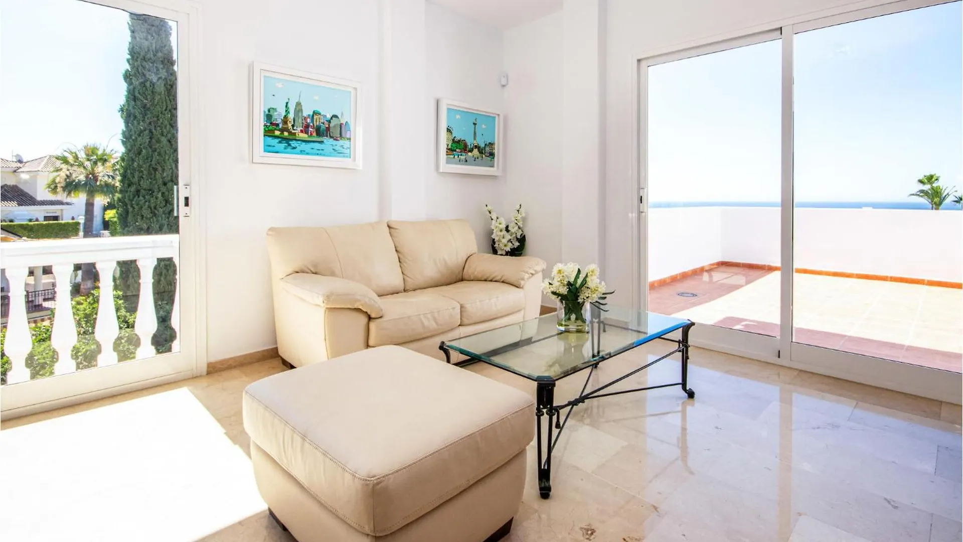 Gorgeous Home In Riviera Del Sol With Kitchen Sitio de Calahonda Spain