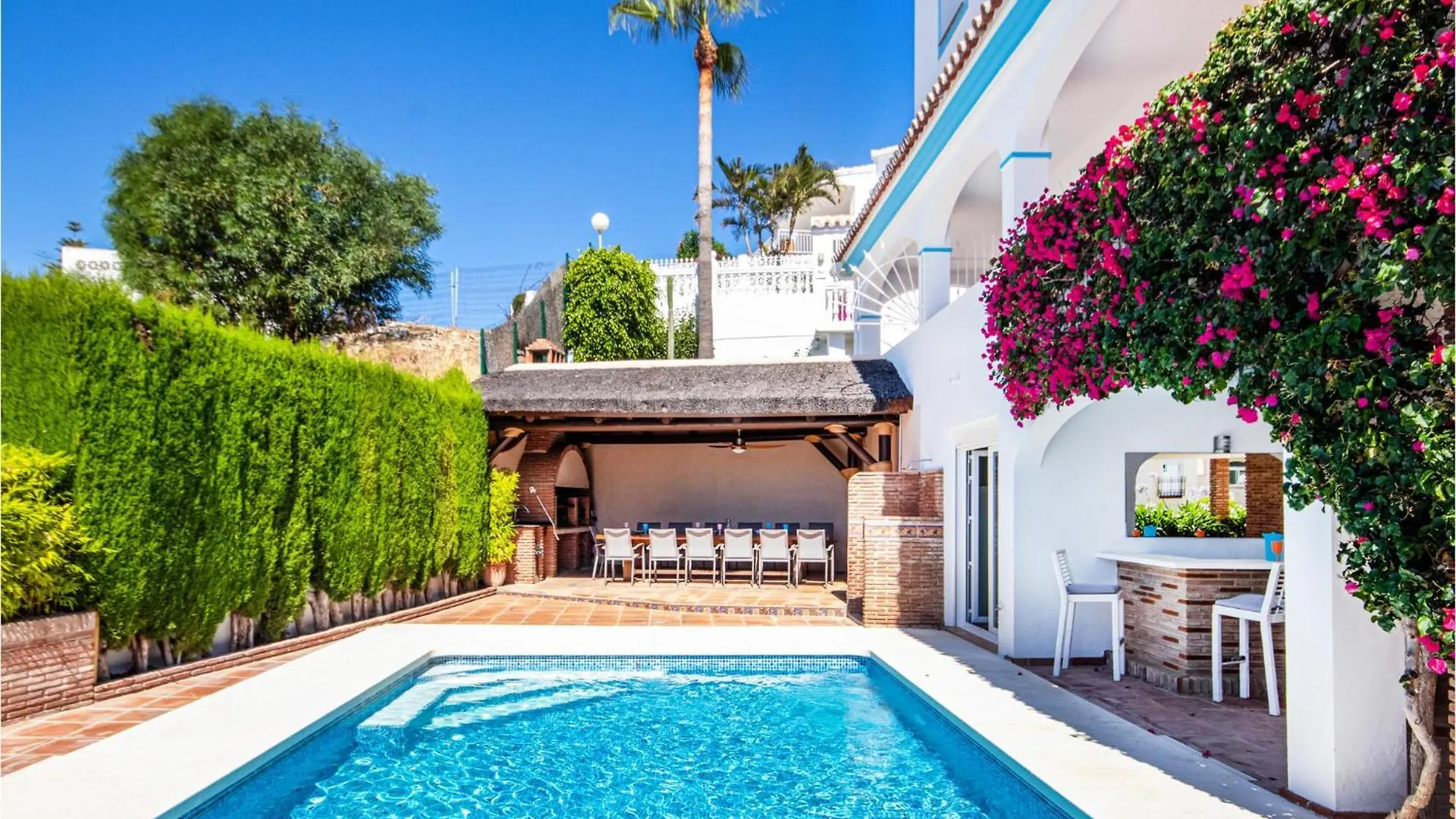 Gorgeous Home In Riviera Del Sol With Kitchen Sitio de Calahonda